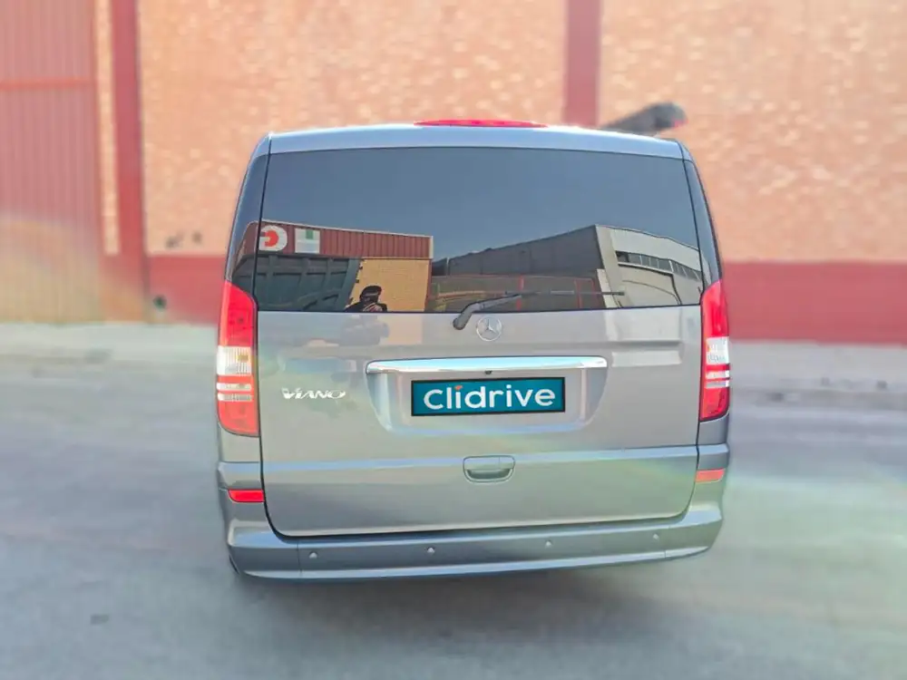 MERCEDES viano