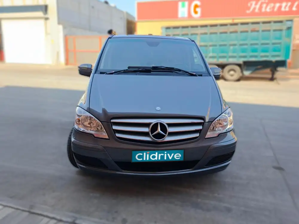 MERCEDES viano