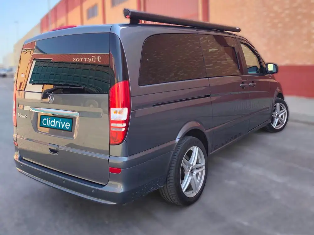 MERCEDES viano