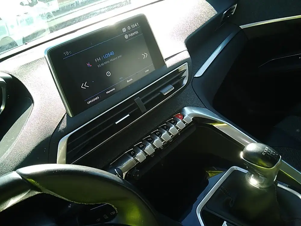 PEUGEOT 3008 - Foto 10 | Clidrive