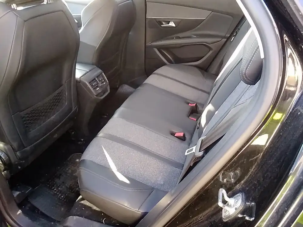 PEUGEOT 3008 - Foto 12 | Clidrive