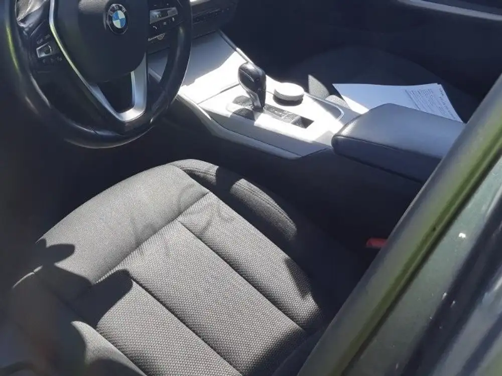 BMW serie 3 - Foto 10 | Clidrive