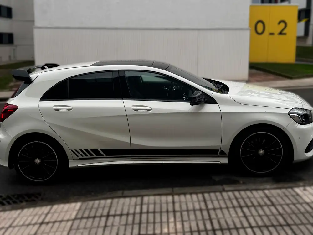 MERCEDES clase a