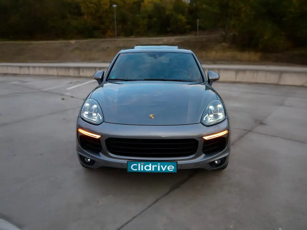 PORSCHE cayenne
