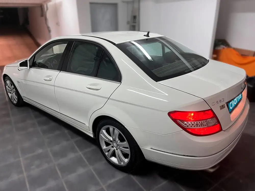 MERCEDES clase c