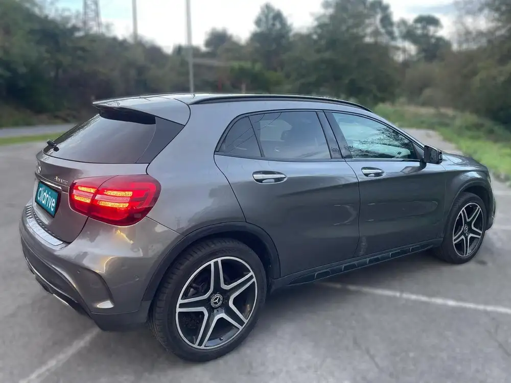 MERCEDES clase gla