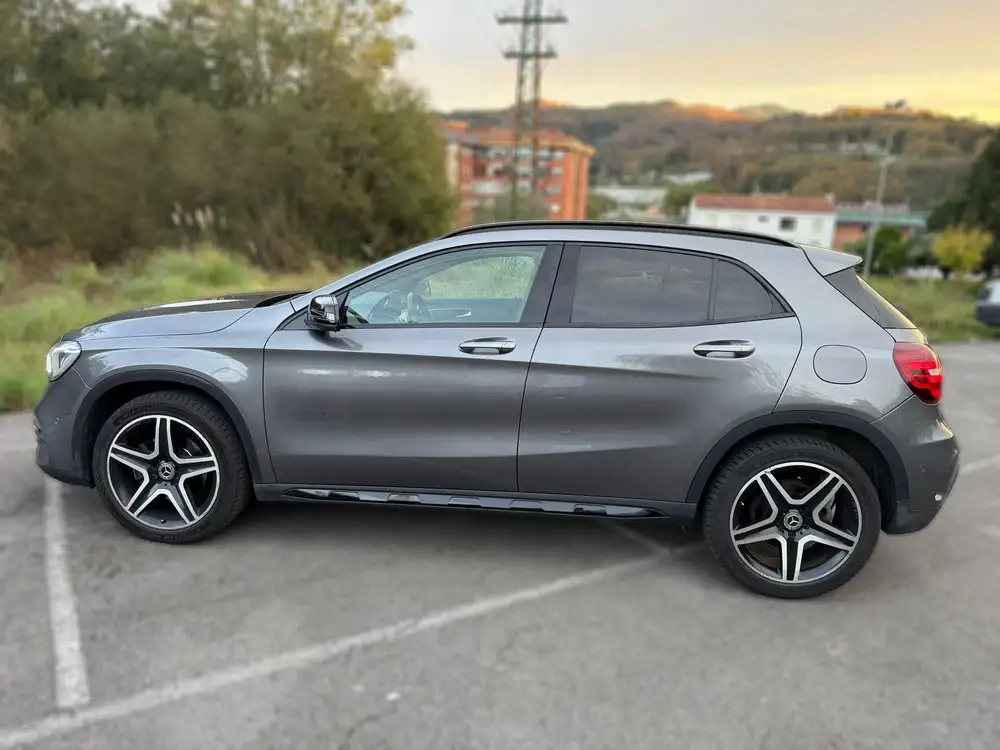 MERCEDES clase gla