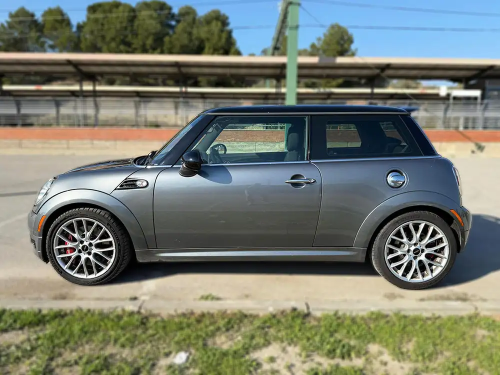 MINI mini