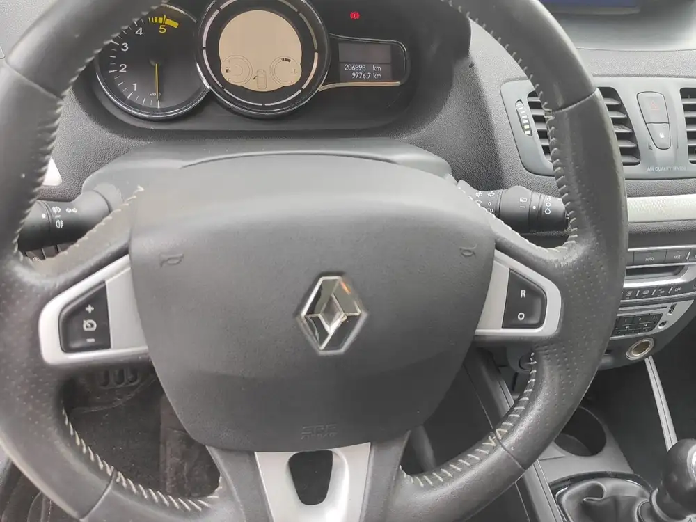 RENAULT megane
