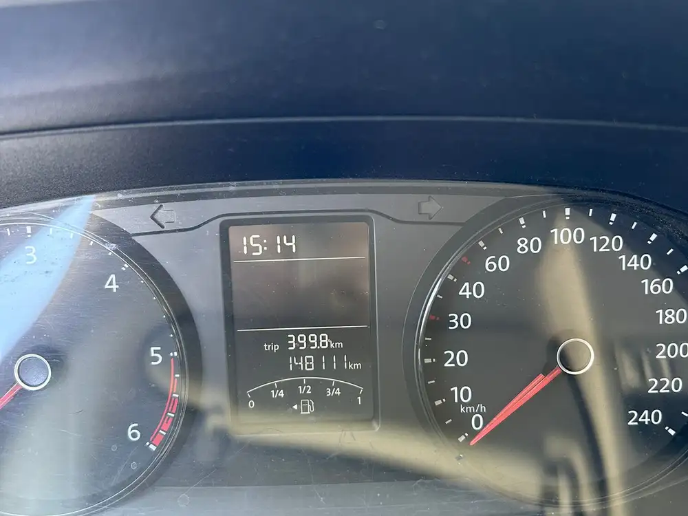 VOLKSWAGEN caravelle