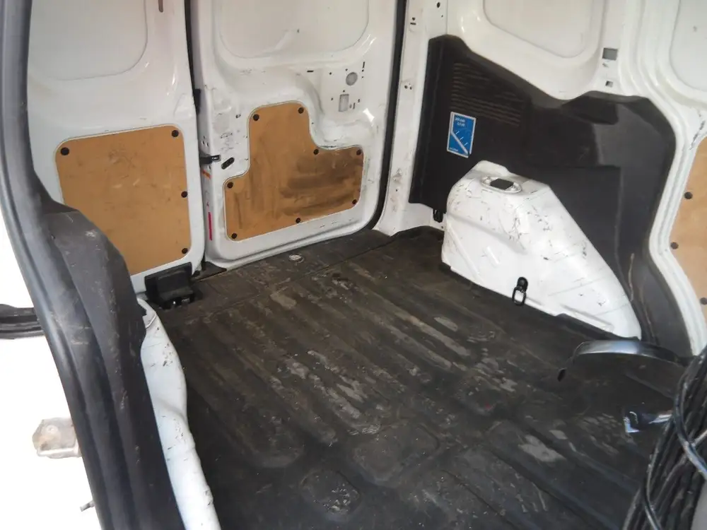 FORD transit courier