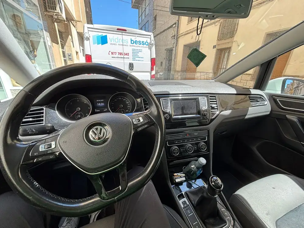VOLKSWAGEN golf sportsvan