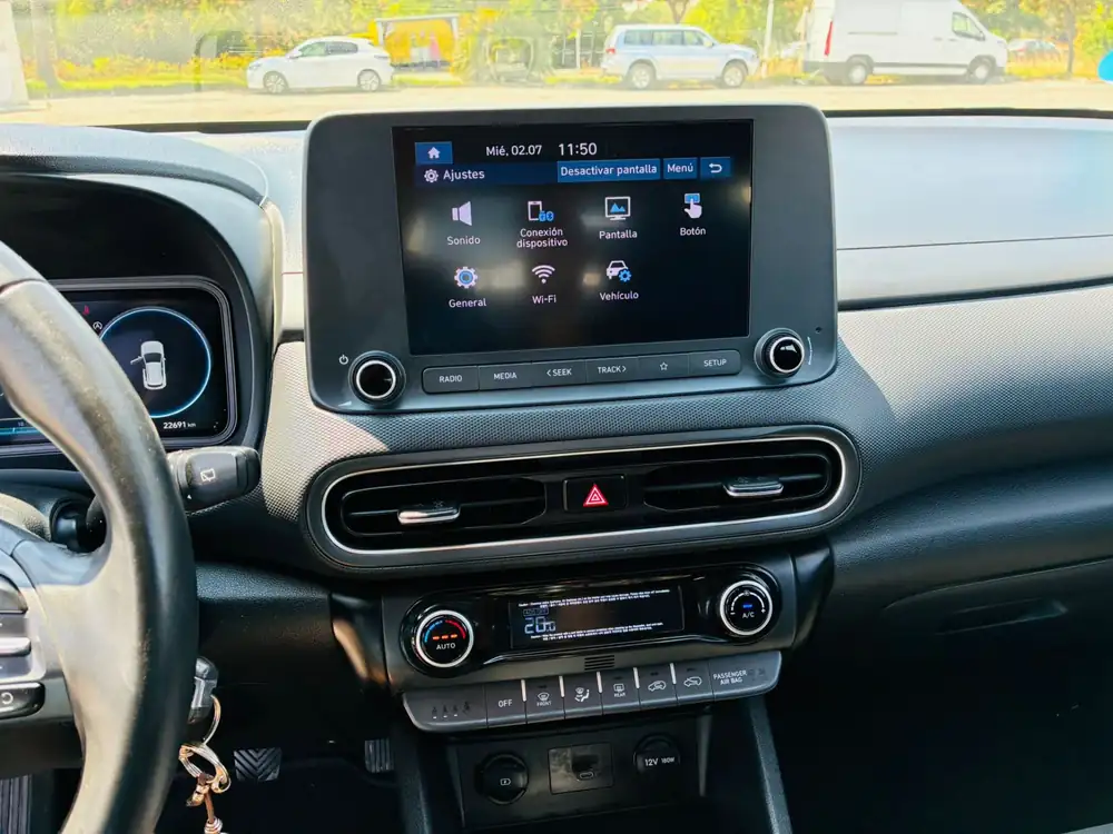 HYUNDAI kona
