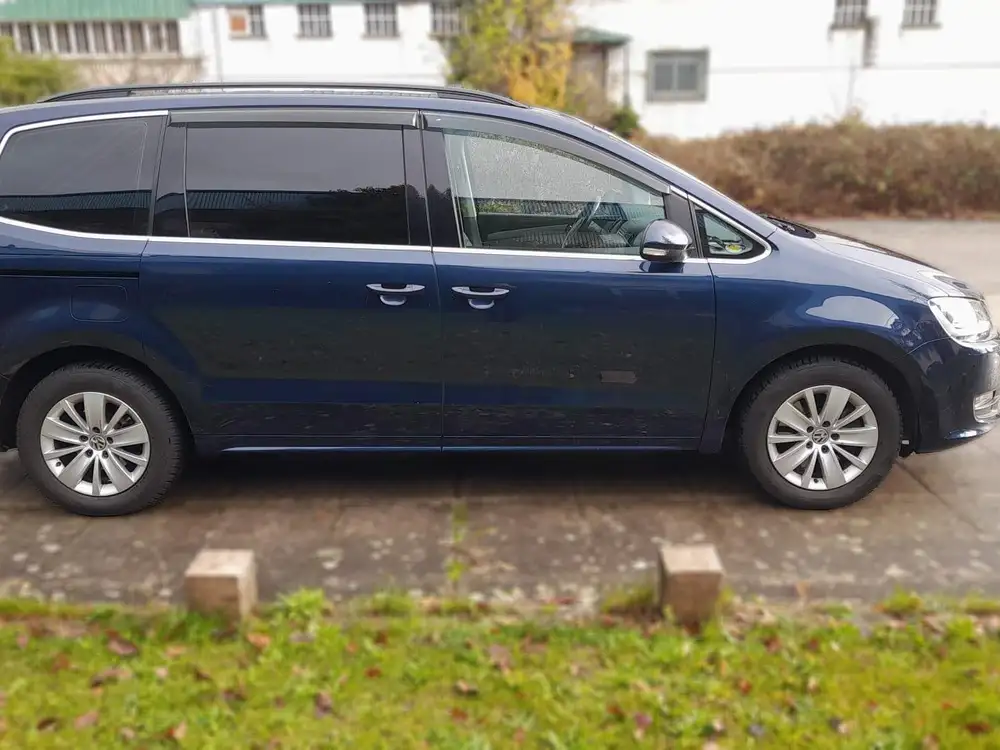 VOLKSWAGEN sharan