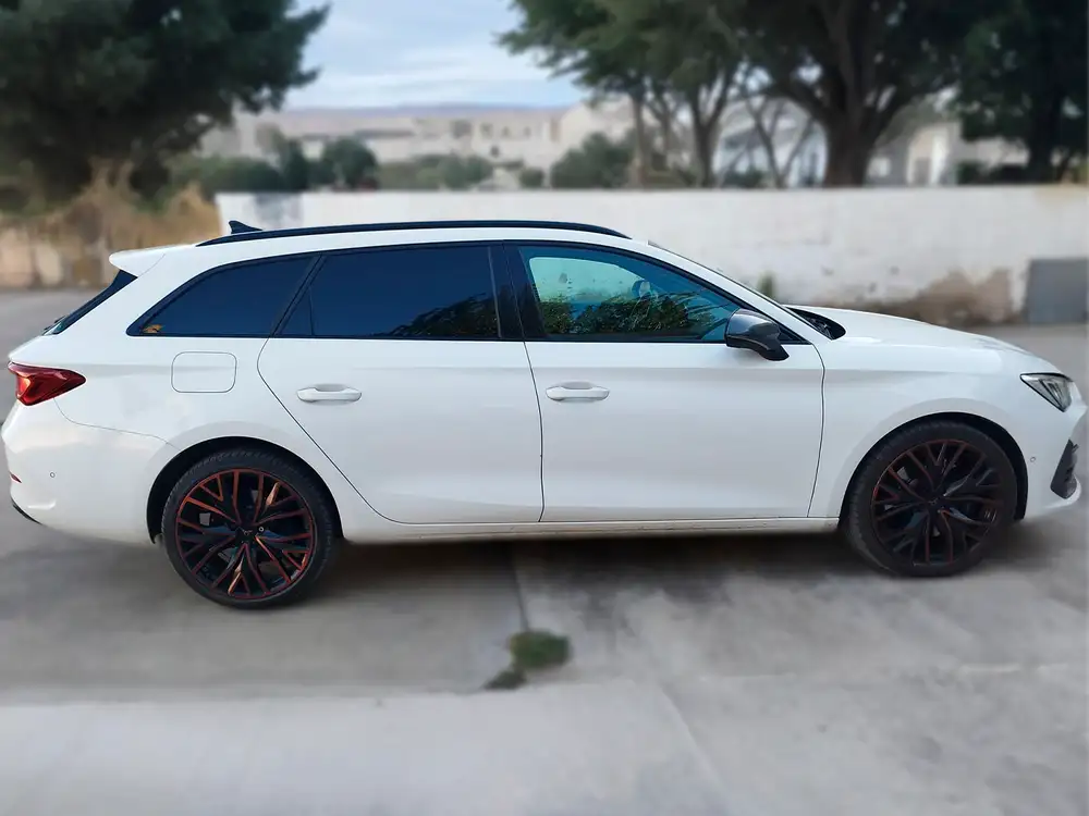 CUPRA león