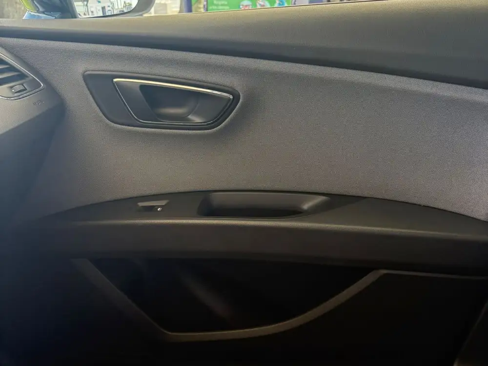 SEAT leon