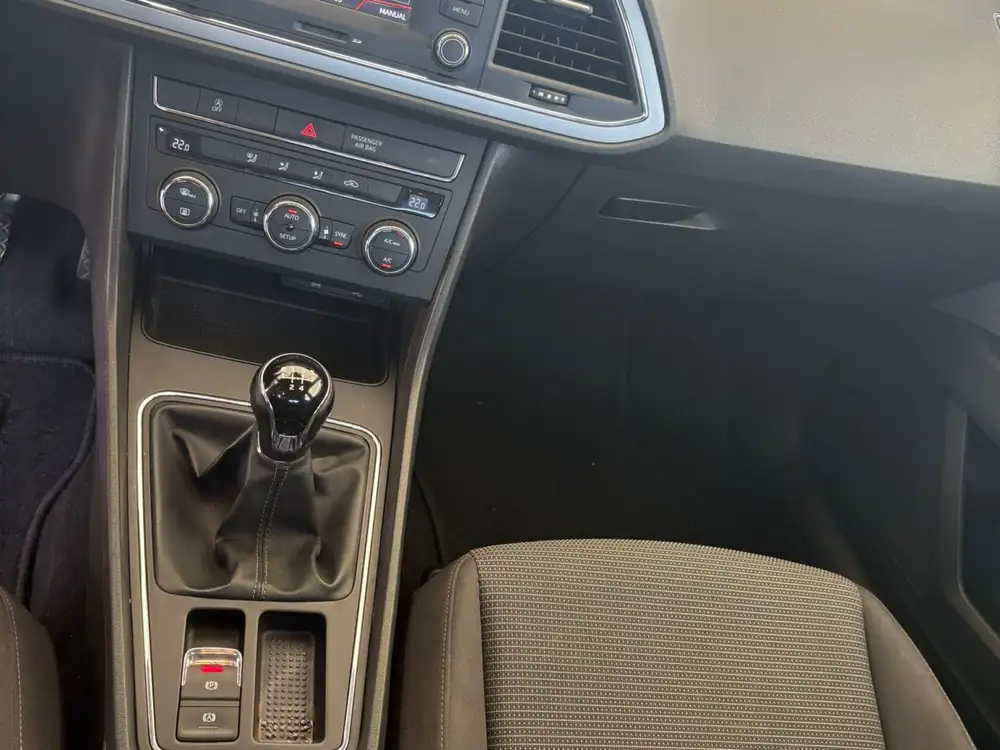 SEAT leon