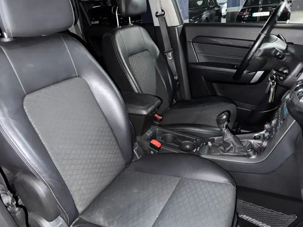 2.2 VCDI 16V LT 7 Plazas FWD