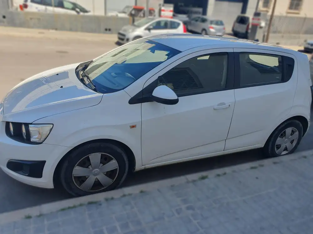 CHEVROLET aveo - Foto 4 | Clidrive