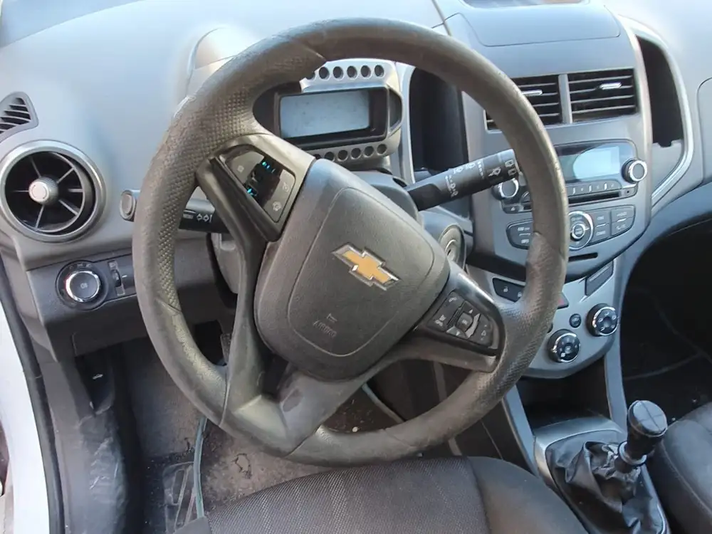 CHEVROLET aveo - Foto 5 | Clidrive