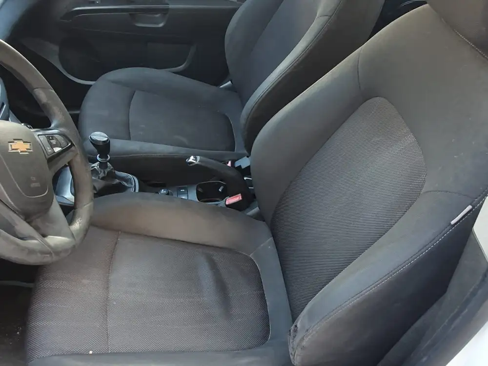 CHEVROLET aveo - Foto 6 | Clidrive