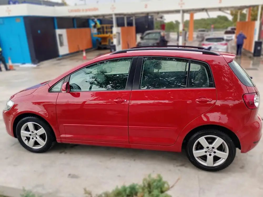 VOLKSWAGEN golf plus