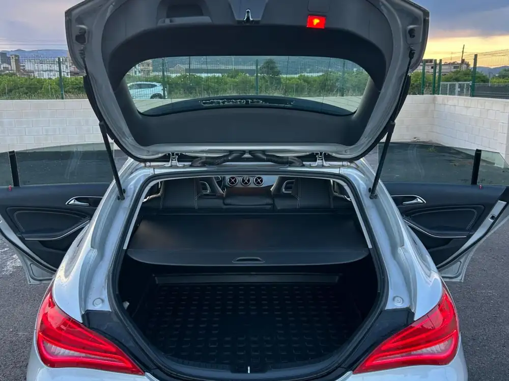 MERCEDES clase cla