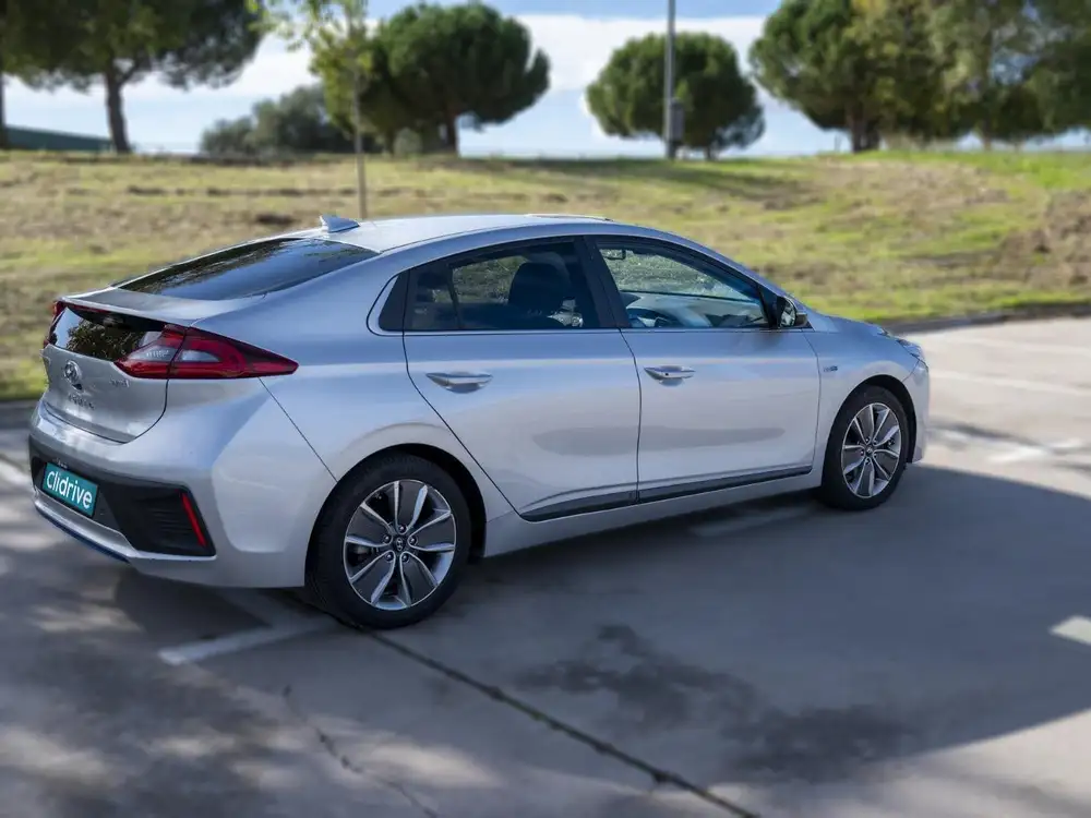 HYUNDAI ioniq