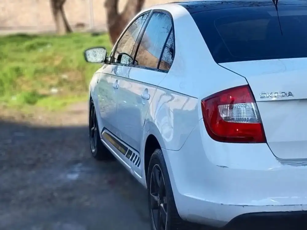 SKODA rapid