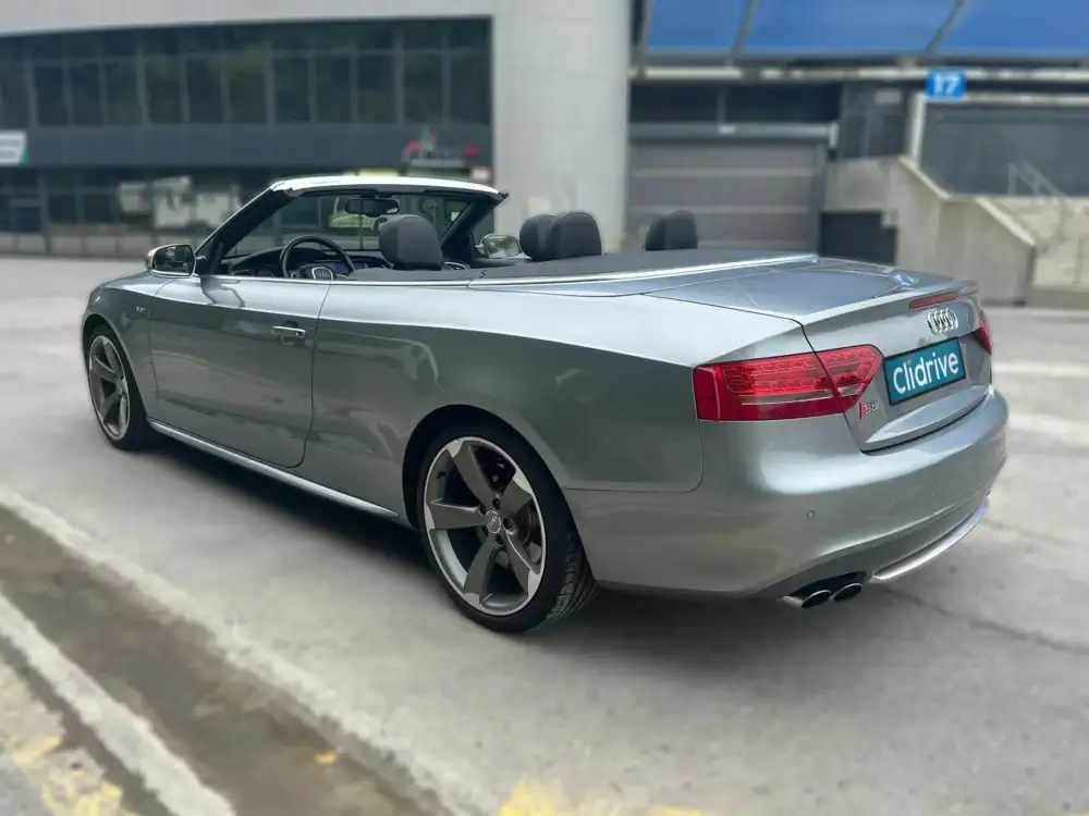 AUDI s5