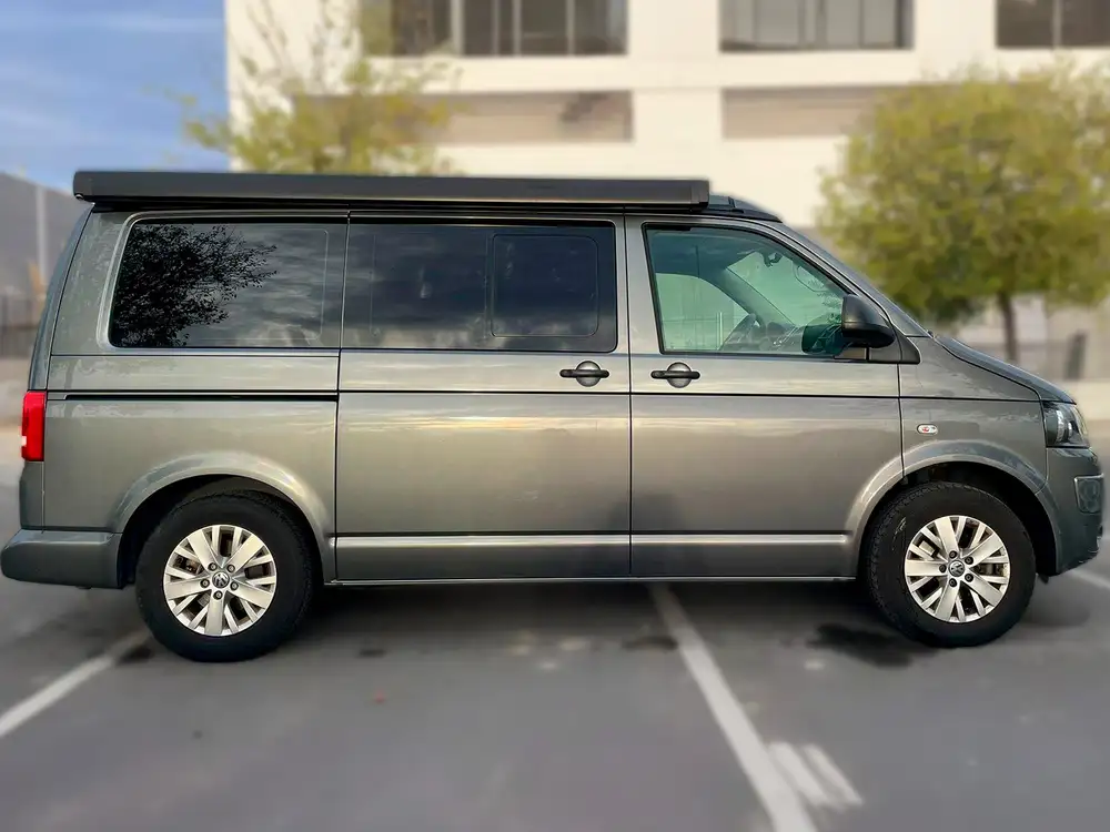 VOLKSWAGEN california