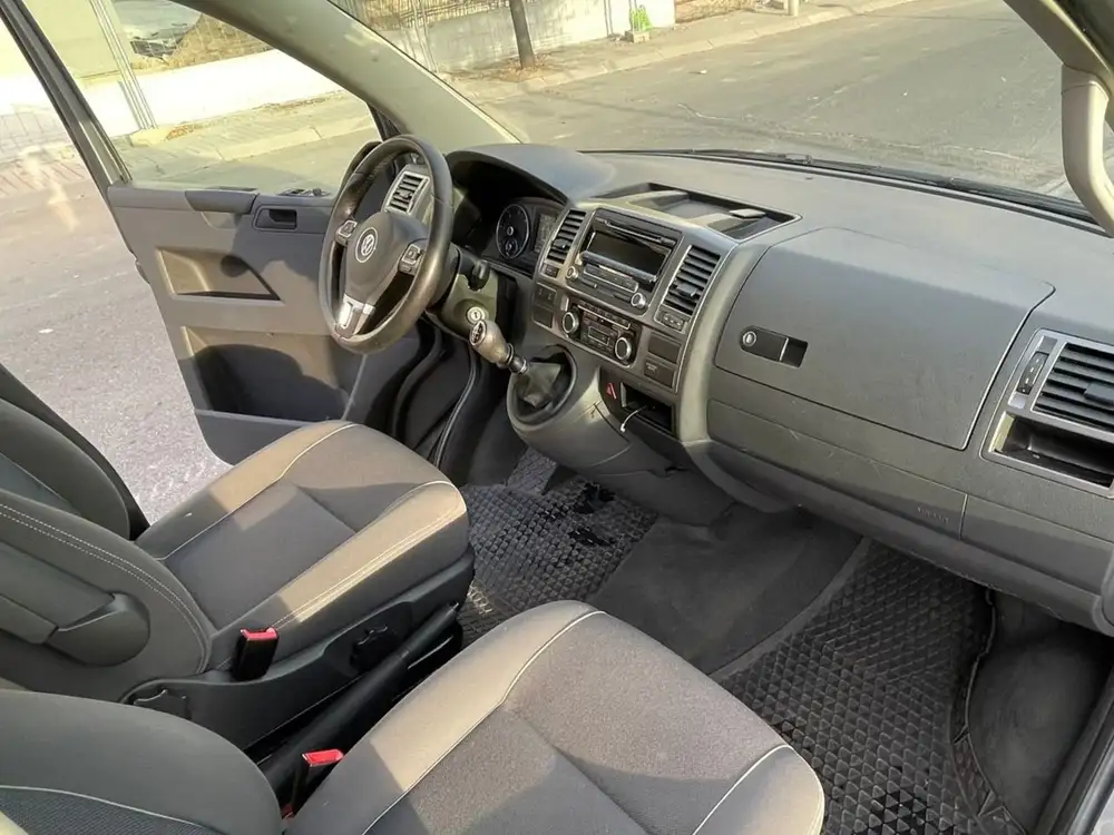 VOLKSWAGEN california