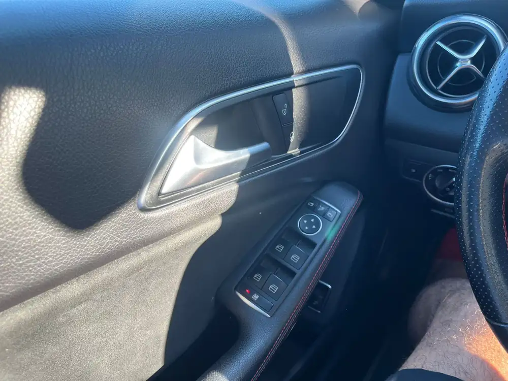 MERCEDES clase gla