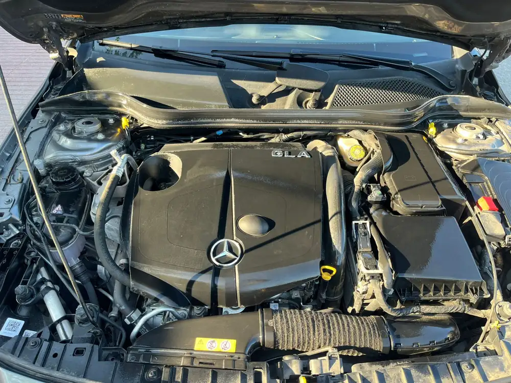 MERCEDES clase gla