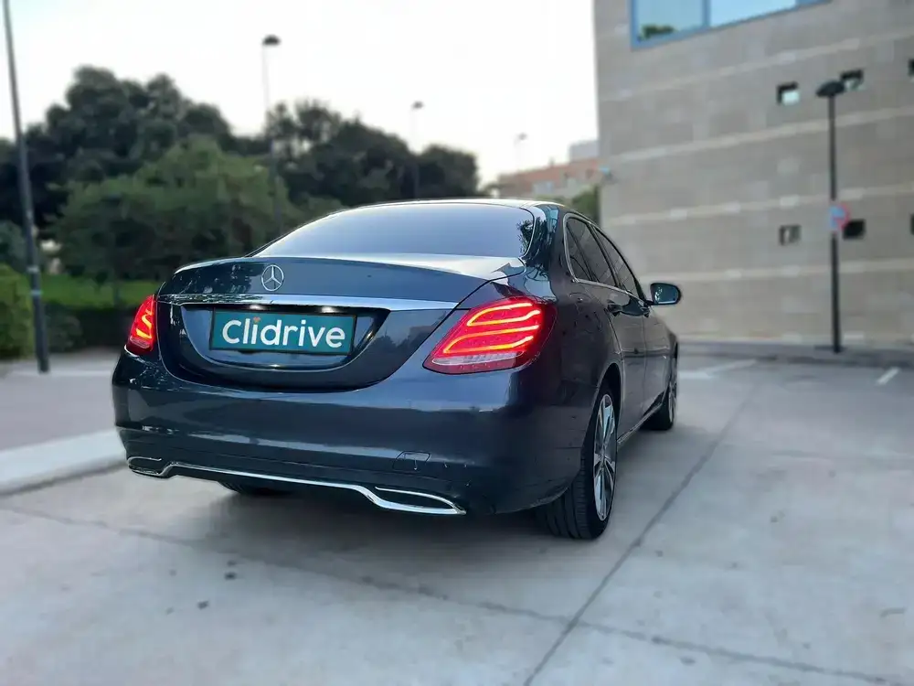 MERCEDES clase c
