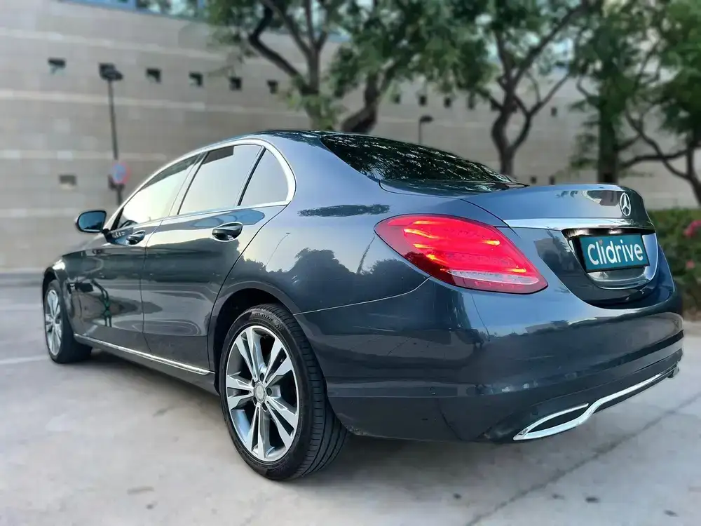 MERCEDES clase c