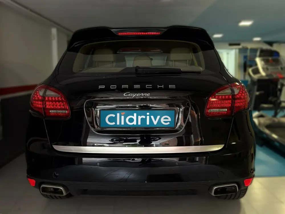 PORSCHE cayenne