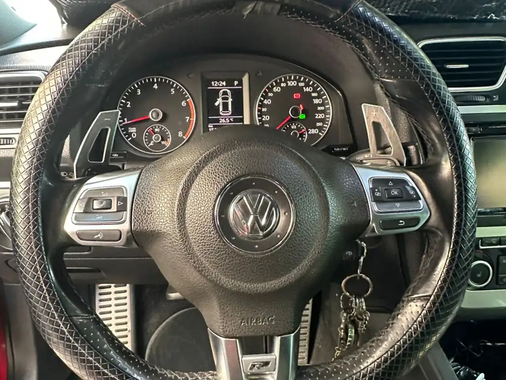 VOLKSWAGEN scirocco