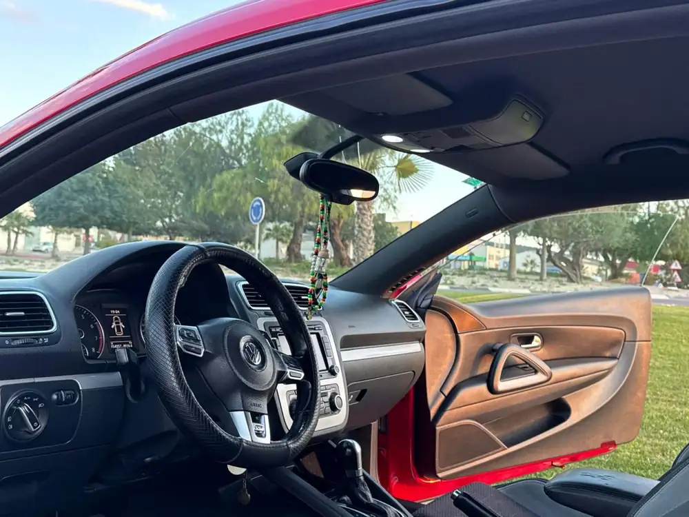 VOLKSWAGEN scirocco