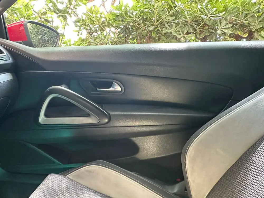 VOLKSWAGEN scirocco