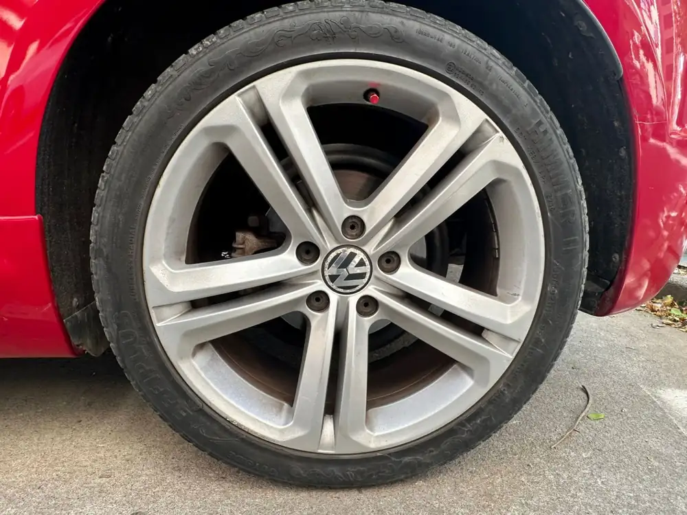 VOLKSWAGEN scirocco