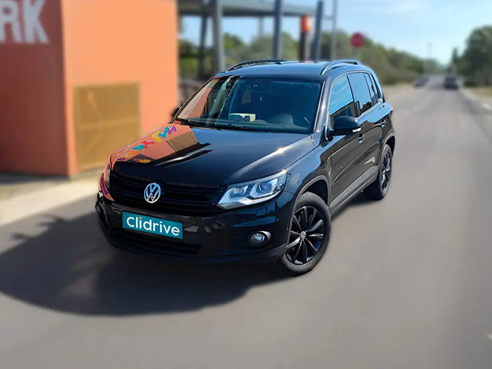 VOLKSWAGEN tiguan
