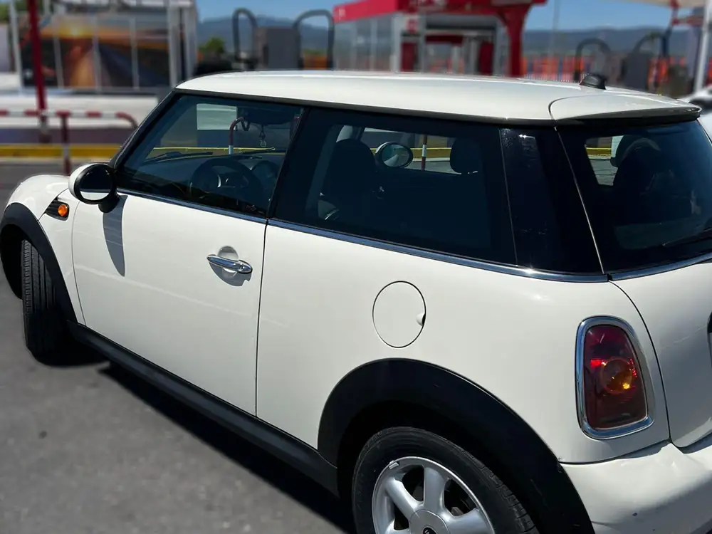 MINI mini