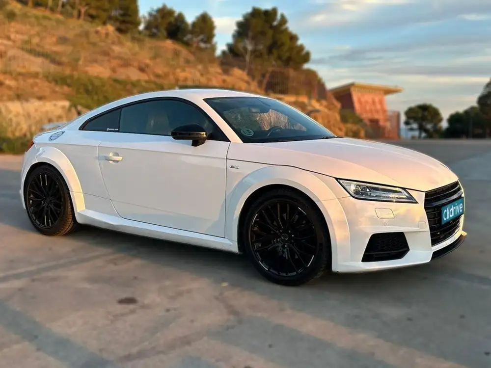 AUDI tt