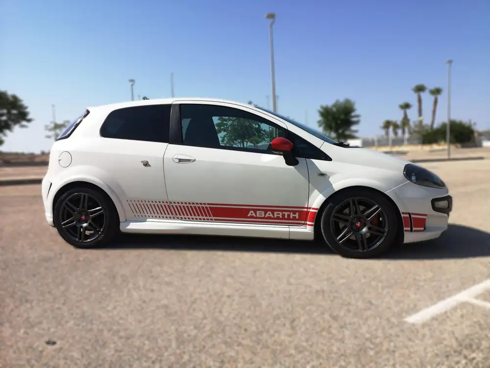 ABARTH punto EVO