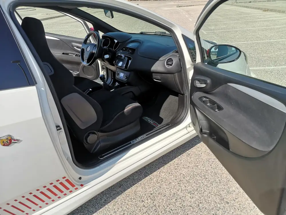 ABARTH punto EVO