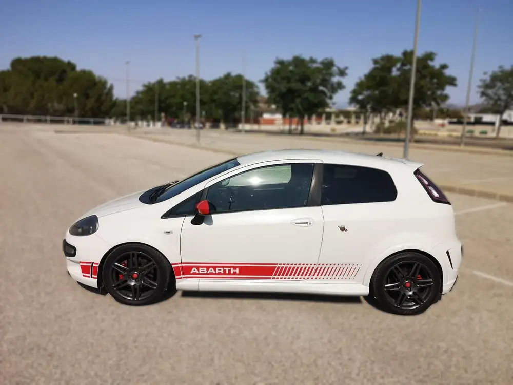ABARTH punto EVO