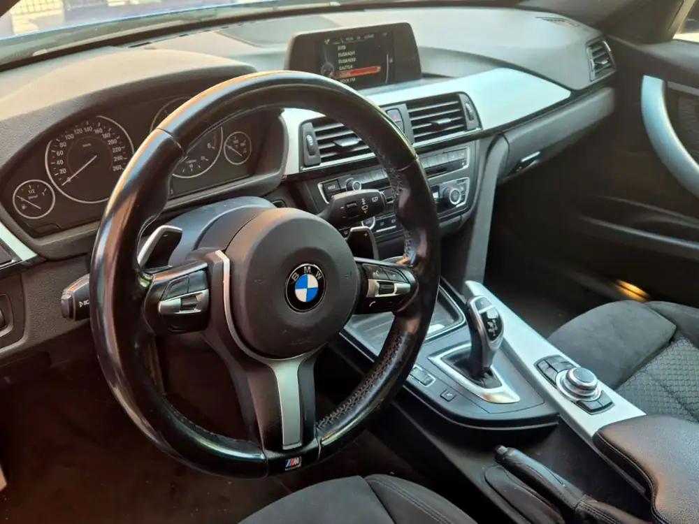BMW serie 3