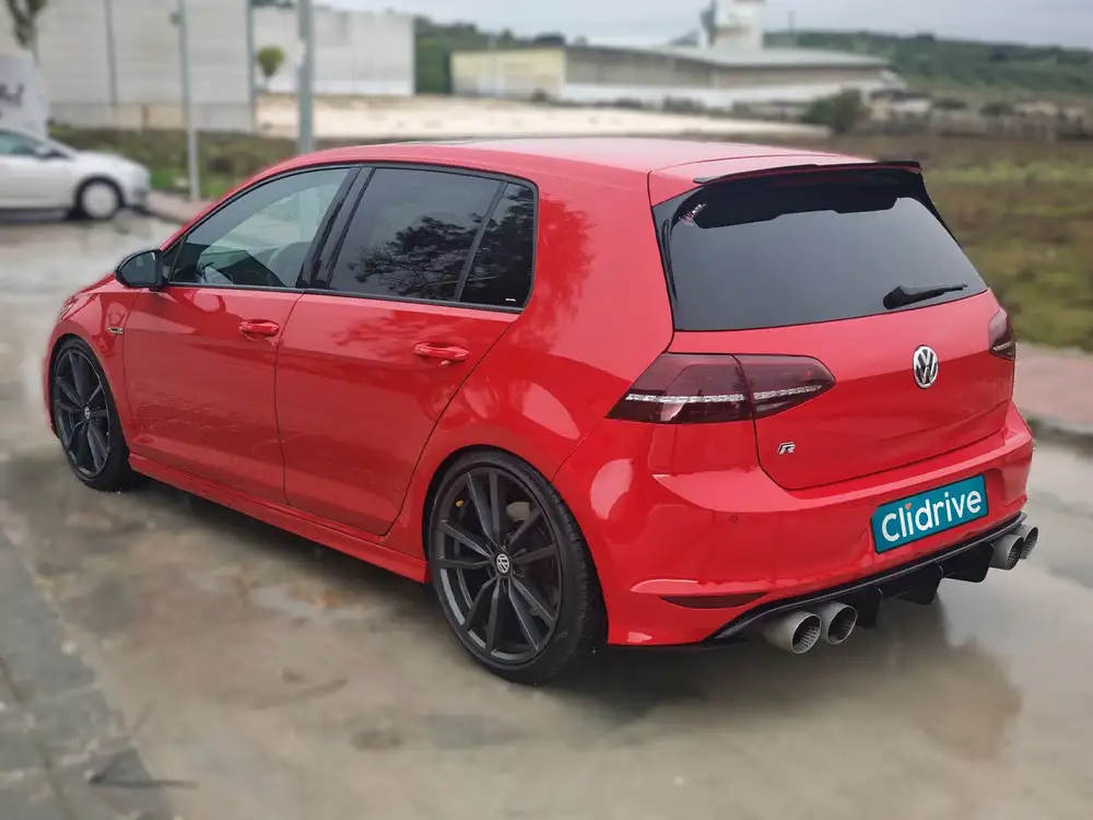VOLKSWAGEN golf