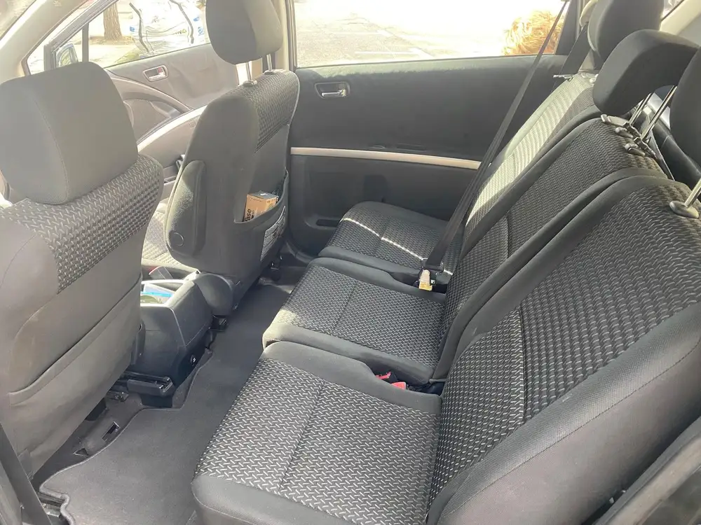 TOYOTA corolla verso